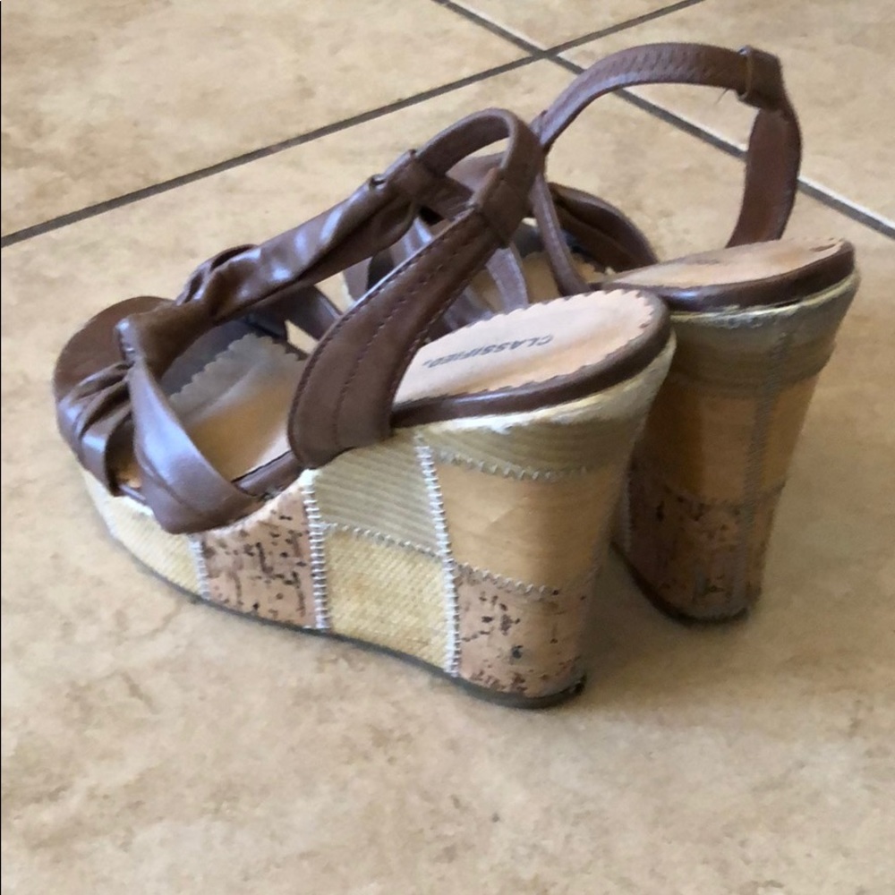 Tan Wedges - Picture 4 of 5